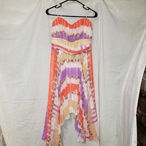 Strapless asymmetrical colorful dress